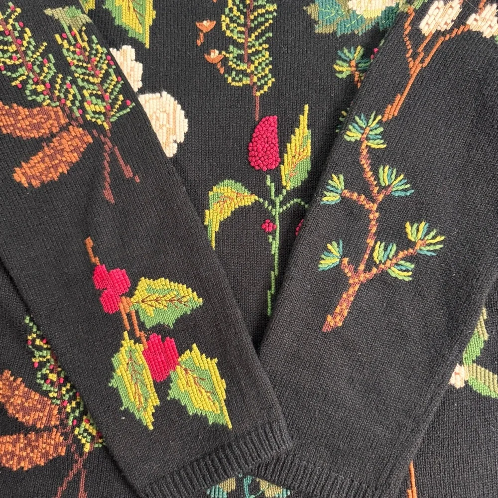 SOLD Marisa Christina VTG Linen Blend Embroidered Floral Sweater XL Black Multi - Picture 3 of 5